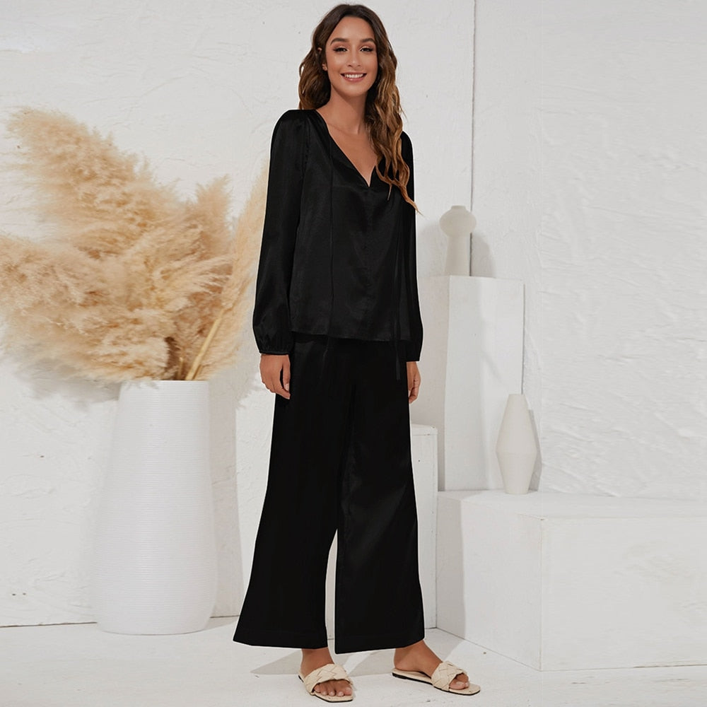 Long Sleeve V-neck Silk Satin Pajamas For Women - Fashion Damsel