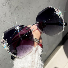 Load image into Gallery viewer, Rimless Rhinestone Sunglasses
