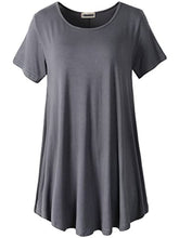 Load image into Gallery viewer, Plus Size Short Sleeve Tunic Blouse
